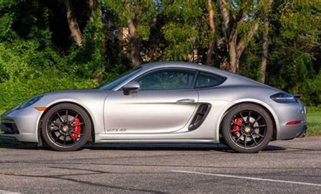 The Ultimate Guide to the Porsche 718 Cayman GTS: Performance, Features, and Value