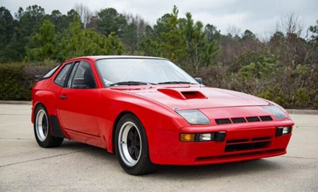 Find Your Dream Porsche 924: Explore Our Inventory Today!